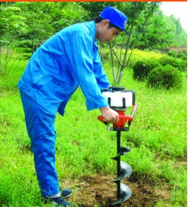 Portable-type ground hole drill earth auger